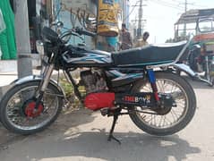125