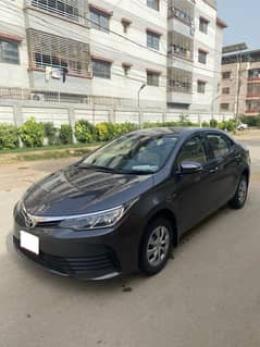 Toyota Corolla GLI 2018 manual transmission grey metallic
