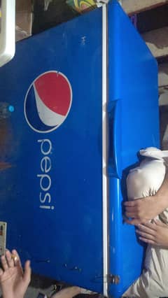 Pepsi deep freezer for sale in good condition