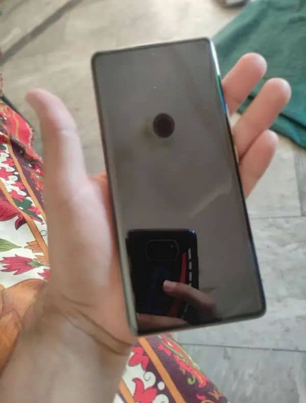infinix zero 30. . . . . 10/10. . . no any fault 1