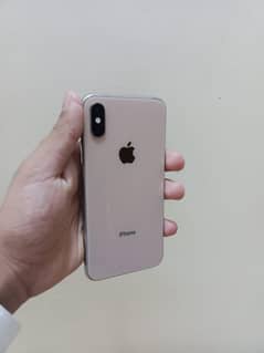 apple iPhone xs  64gb torq goozarq ho jaye ga