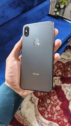 iphone Xs Max 64gb factory unlock urgent for   sale fix price
