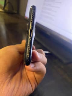 Apple iPhone 7