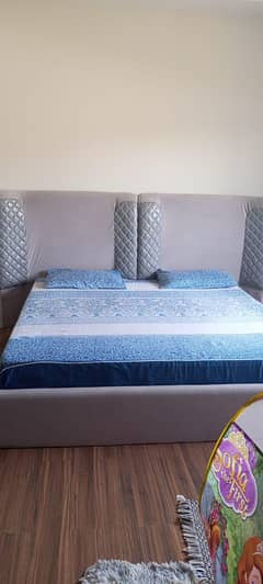 King size, double bed
