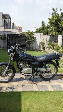 Suzuki GS 150 SE