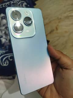 infinix hot 40pro