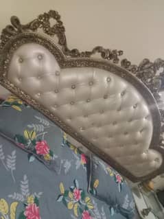 King Size Bed and side wardrobes