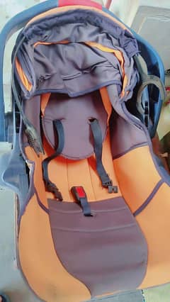 high quality Baby carry cot+as a car seat