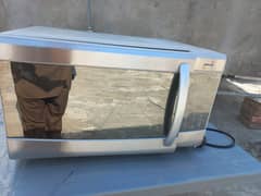 Homage Micro Wave oven.
