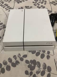 ps4 with two controller