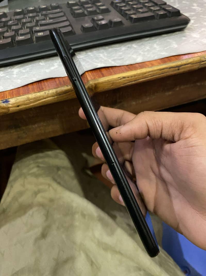 Infinix not 10 10 by 9 condition 0