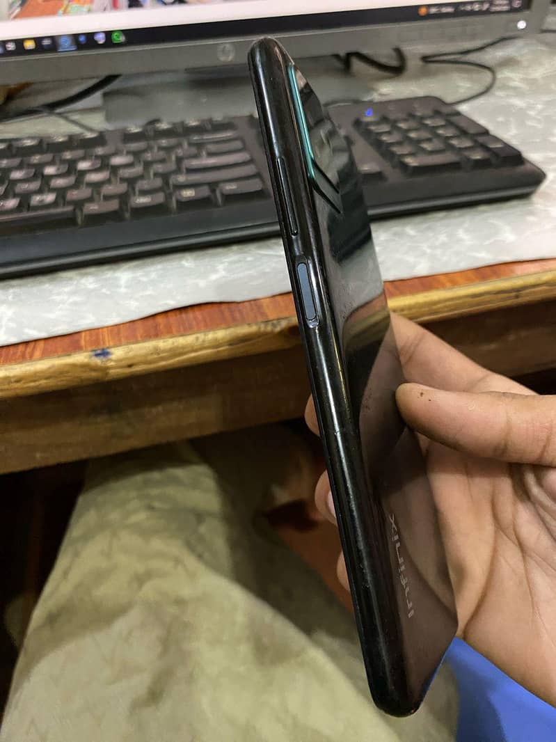 Infinix not 10 10 by 9 condition 2