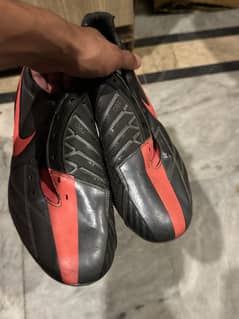 Nike T90 studs uk 9.5
