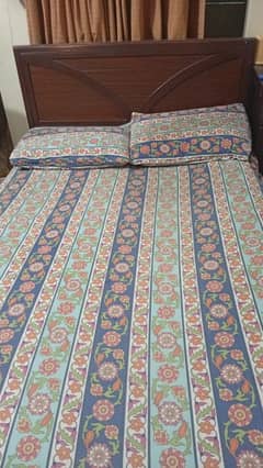 4 by 6.5 feet with matress