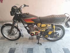 Urgent Sale Honda 125 with double Body material.