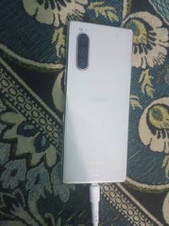 sony Xperia 5