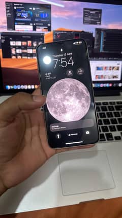 Apple iPhone XS Max 256GB Excellent Condition!