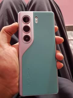 tecno camon 40 pro 8/256