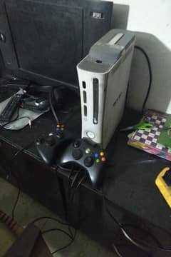 XBOX 360 with all accessories jailbreak