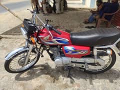 Urgent Sale . Everything okk hai