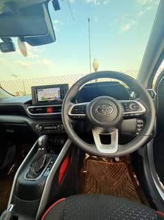 Toyota Raize Suv 20/25 Demand 57  R grade