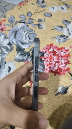 I am selling my iPhone 13pro max
