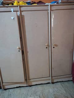 bed mattress almari 3 door