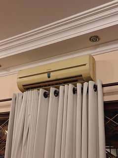 General 1 ton non inverter AC