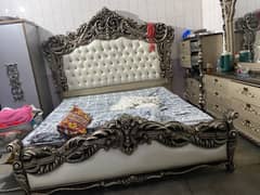 Used King Size Bed with free Mattress – Good Condition & Great Price