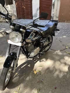 Suzuki 150 SE 2022 mint condition