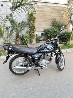 Suzuki 150 2022