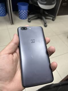 One plus 5 dual sim