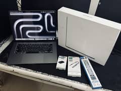 MacBook Air 15" M3 (2024) - like new | 8GB/256GB | Full Accessories