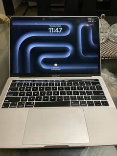 Macbook