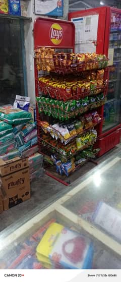lays stand iron