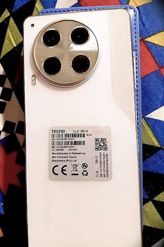 Tecno Camon 30  Condition 10/10 fix Price 1
