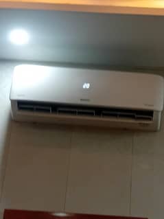Orient 1.5 DC inverter just two season used