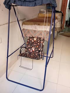 Heavy Duty Kids Swing. Strong & Safe . Asemble required.