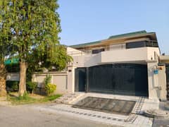 One kanal Beautiful House Is Available For Rent In Dha Phase 3 YBlock
