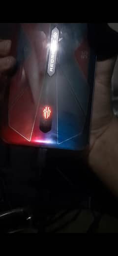 Red magic 5s 16/256 dual sim approve Back crack and fingerprint off