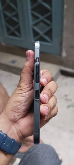 iPhone 13 Pro Official pta approved only phone