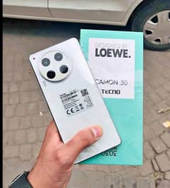 tecno camon 30 . . 8 256