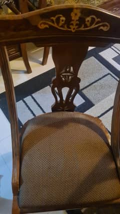 8 chairs wooden dinning table