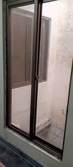 peco road ali park 3 marla uper seprate gate vip baishumar ghr mdl town all gud society