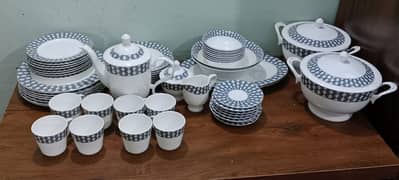 8 Person Serving Complete Dinner Set | Bone China | Brand New