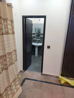1 room Seprit flat for rent pak Arab society