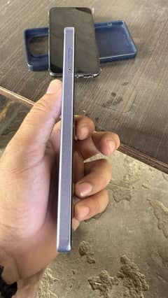 12+12 ram. 512 gb. just like a new. no exchange plz.