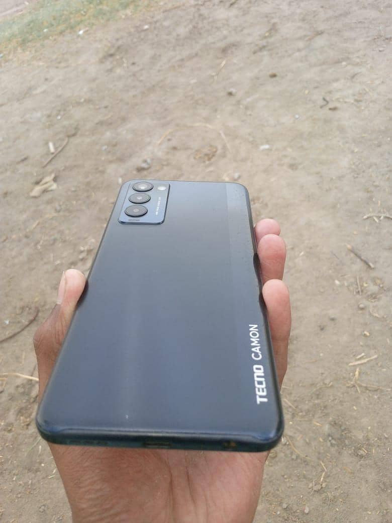 techno camon 18t (6ram 128 memory 0