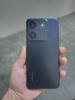 infinix smart 7 full OK saf condition 4/64 hai