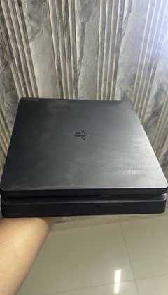 Ps4 slim 1 tb storage